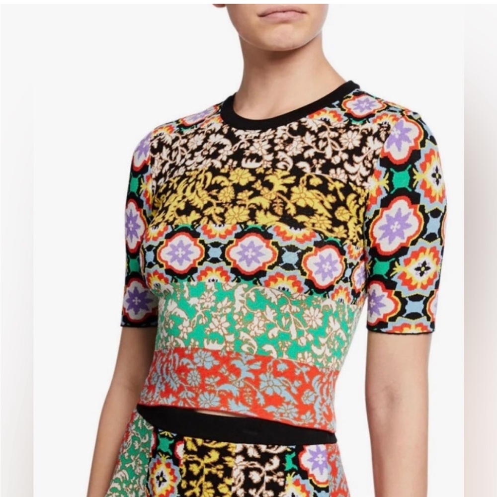 Alice & Olivia Ciara knit top small